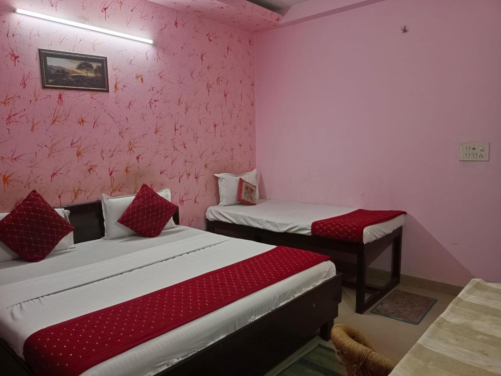 Airport Hotel Pariksheet Inn New Delhi Eksteriør billede