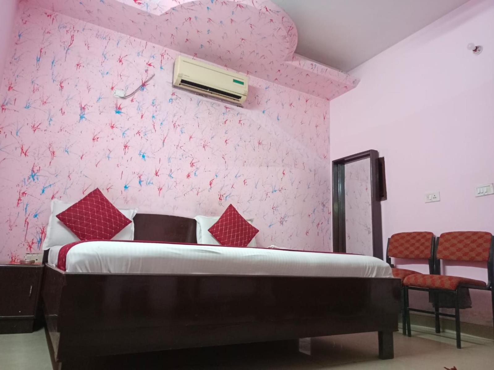 Airport Hotel Pariksheet Inn New Delhi Eksteriør billede