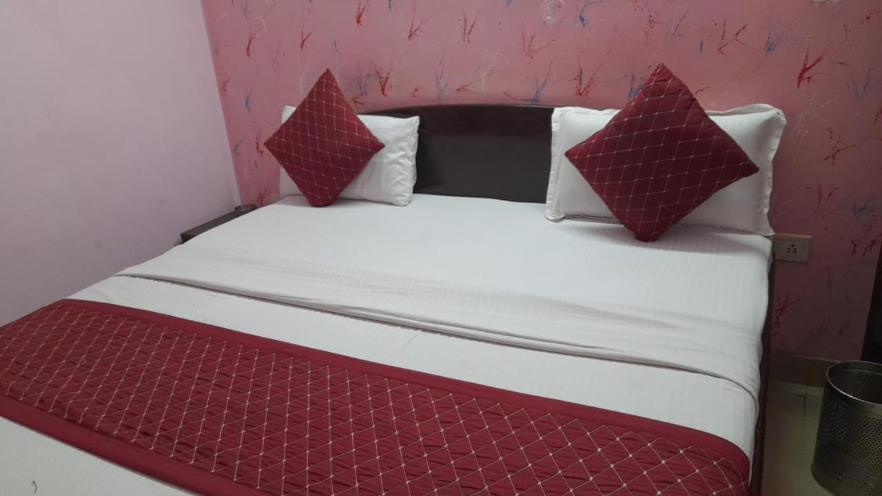 Airport Hotel Pariksheet Inn New Delhi Eksteriør billede